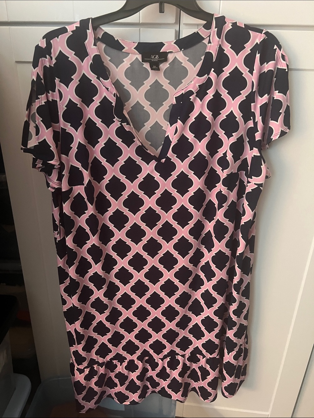 AGB Pink and Blue V-Neck Geometric Tunic